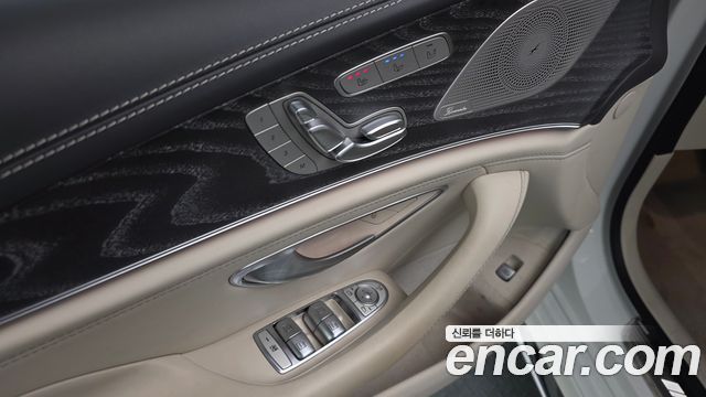 Mercedes-Benz AMG GT 2024 — photo 30