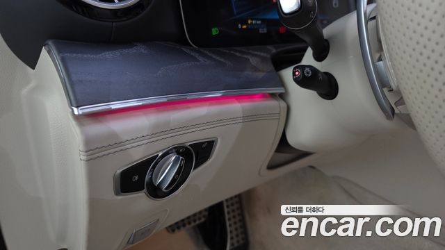 Mercedes-Benz AMG GT 2024 — photo 40