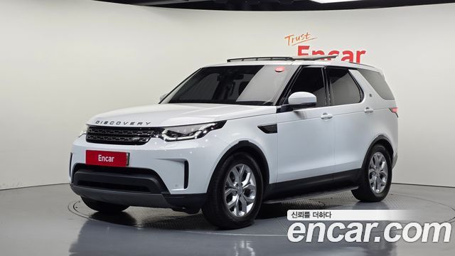 Land Rover Discovery 2018 — photo 1
