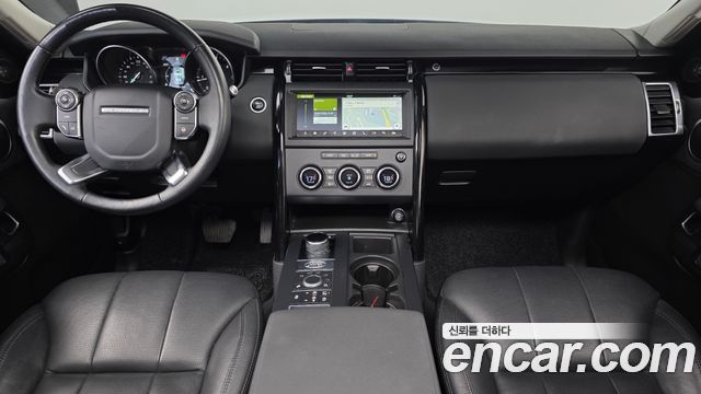 Land Rover Discovery 2018 — photo 7