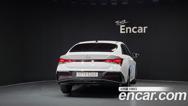 Hyundai AVANTE 2024 — photo 4