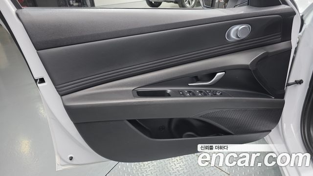 Hyundai AVANTE 2024 — photo 14