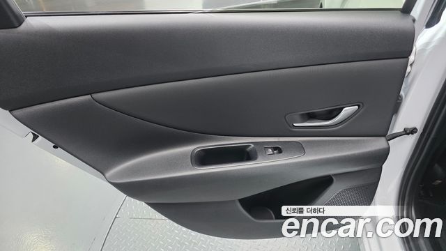 Hyundai AVANTE 2024 — photo 15