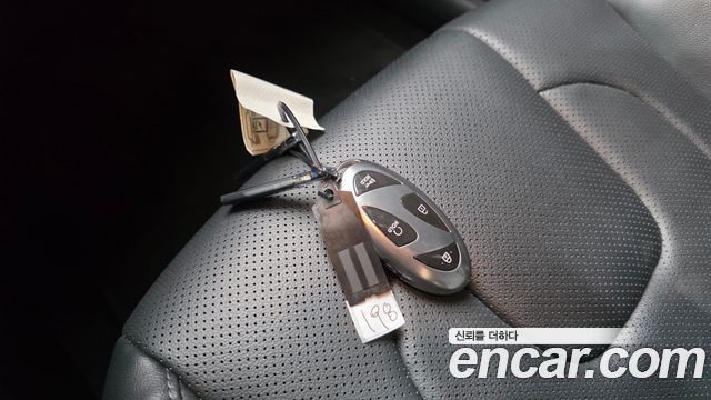 Hyundai AVANTE 2024 — photo 31