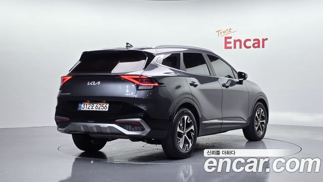 Kia Sportage 2023 — photo 2