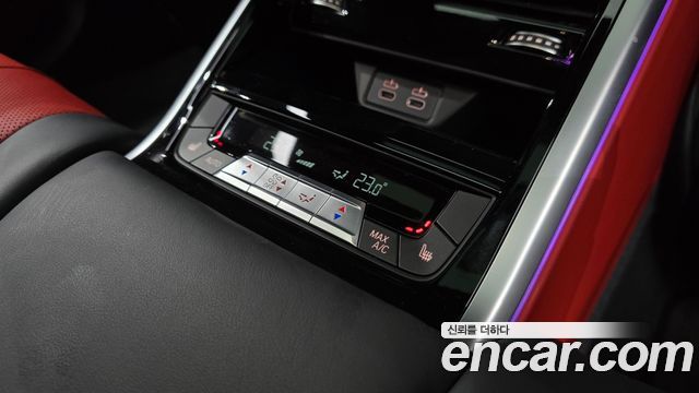 BMW 8-Series 2022 — photo 24