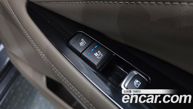Kia K8 2022 — photo 22
