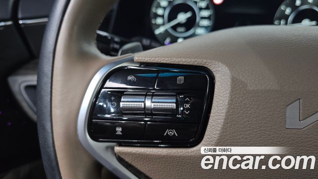 Kia K8 2022 — photo 24