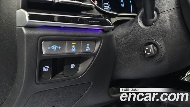 Genesis G80 2022 — photo 13