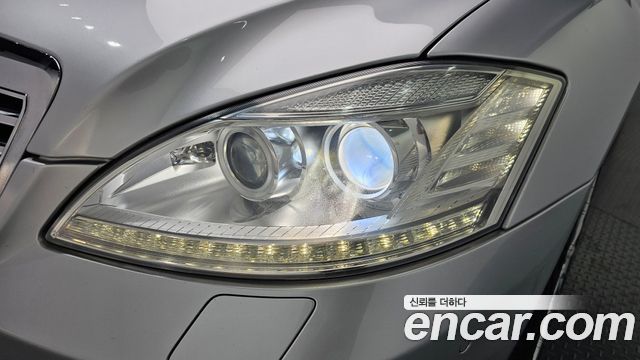 Mercedes-Benz S-Class 2013 — photo 8