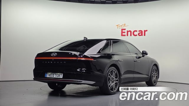 Hyundai Grandeur 2023 — photo 2