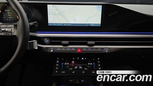 Hyundai Grandeur 2023 — photo 16