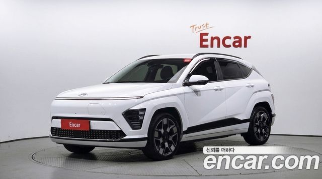 Hyundai Kona 2023 — photo 1