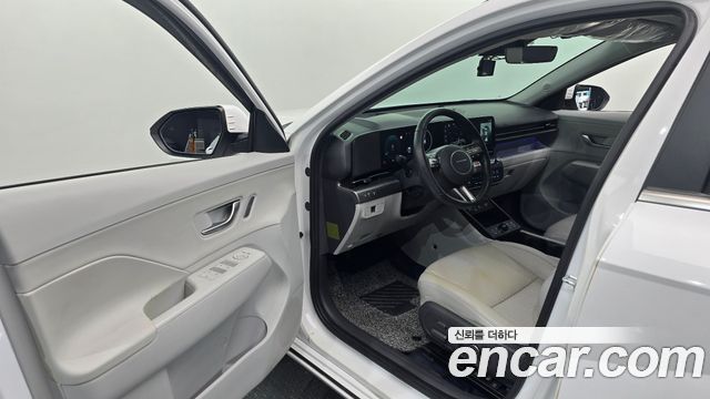Hyundai Kona 2023 — photo 11