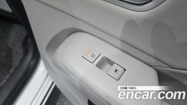 Hyundai Kona 2023 — photo 20