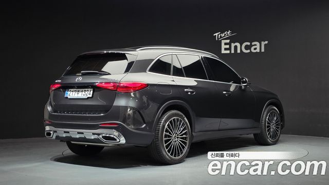 Mercedes-Benz GLC-Class 2026 — photo 2