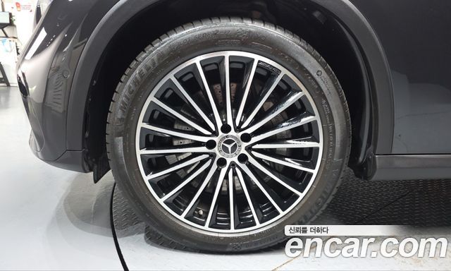 Mercedes-Benz GLC-Class 2026 — photo 5