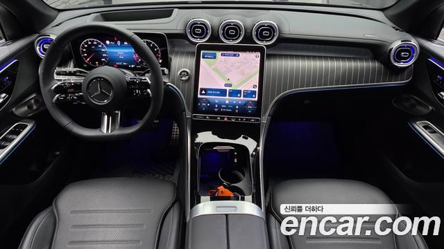 Mercedes-Benz GLC-Class 2026 — photo 10