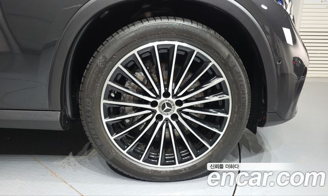 Mercedes-Benz GLC-Class 2026 — photo 7