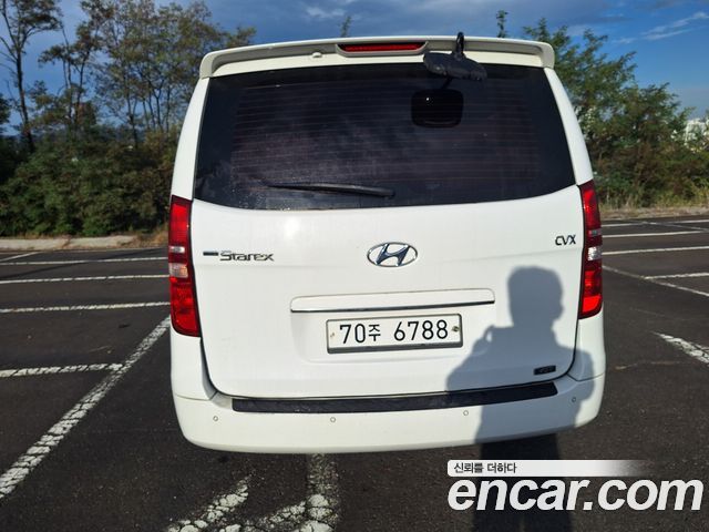 Hyundai Starex 2014 — photo 4