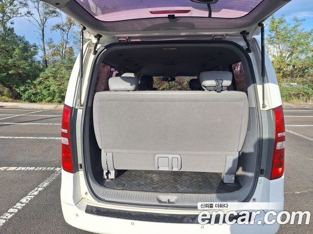Hyundai Starex 2014 — photo 8