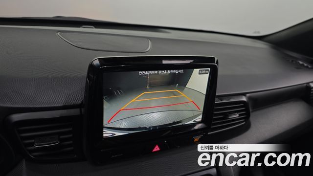 Hyundai Veloster 2019 — photo 20