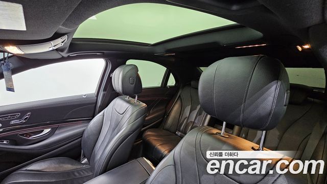 Mercedes-Benz S-Class 2019 — photo 24
