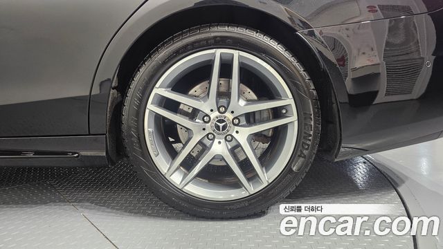 Mercedes-Benz S-Class 2019 — photo 7