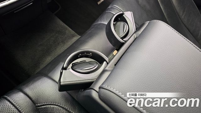 Mercedes-Benz S-Class 2019 — photo 29