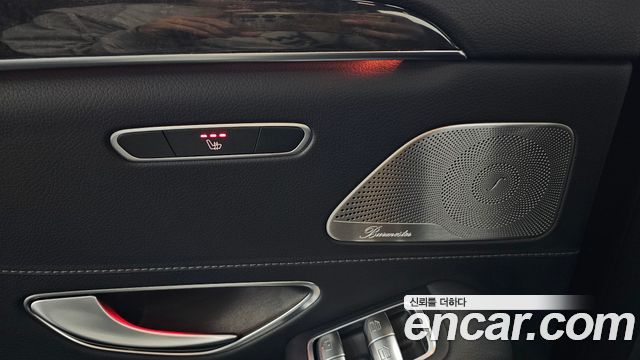 Mercedes-Benz S-Class 2019 — photo 34