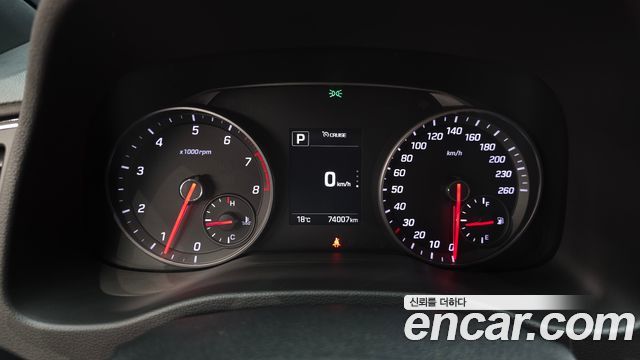 Hyundai AVANTE 2018 — photo 8