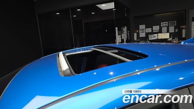Hyundai AVANTE 2018 — photo 19