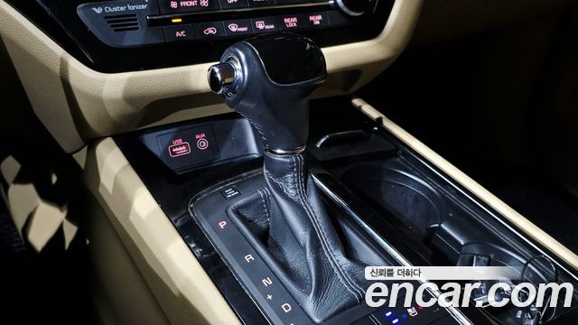 Kia Canival 2016 — photo 12