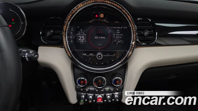 Mini Cooper 2023 — photo 12