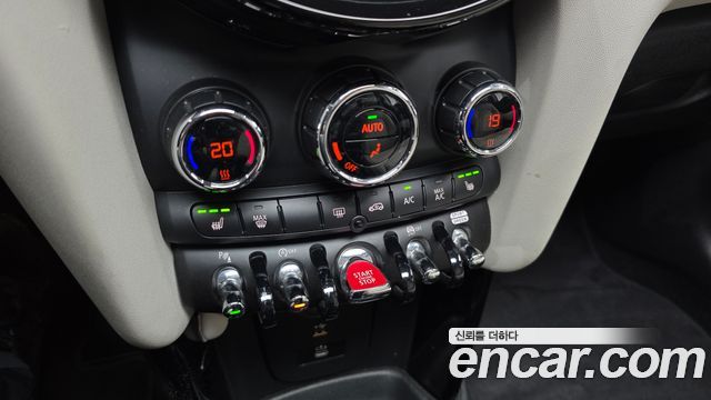 Mini Cooper 2023 — photo 20