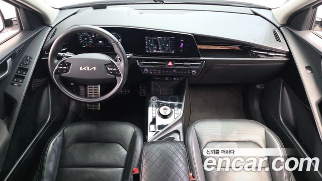 Kia Niro 2023 — photo 7