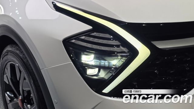 Kia Sportage 2022 — photo 8