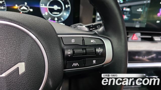 Kia Sportage 2022 — photo 32