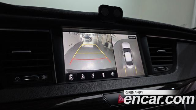 Kia K7 2017 — photo 21