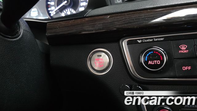 Kia K7 2017 — photo 27