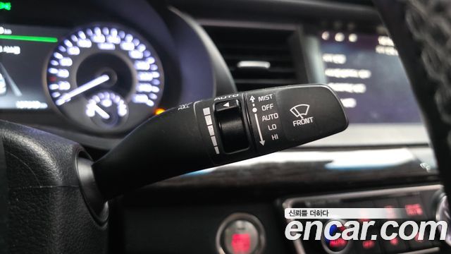 Kia K7 2017 — photo 29