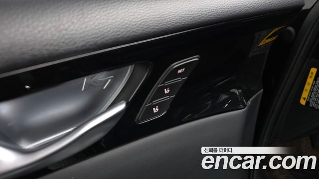 Kia K7 2017 — photo 41