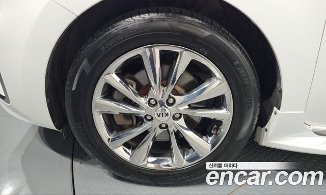 Kia Canival 2019 — photo 5