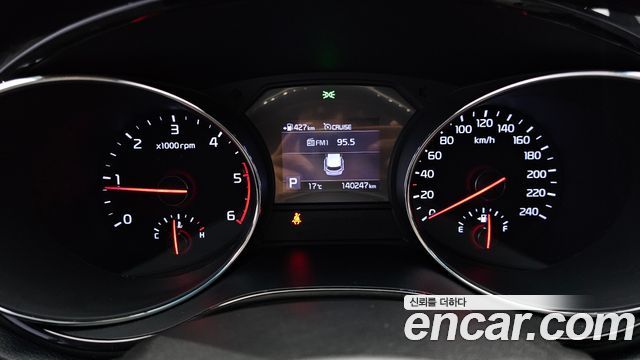 Kia Canival 2019 — photo 11