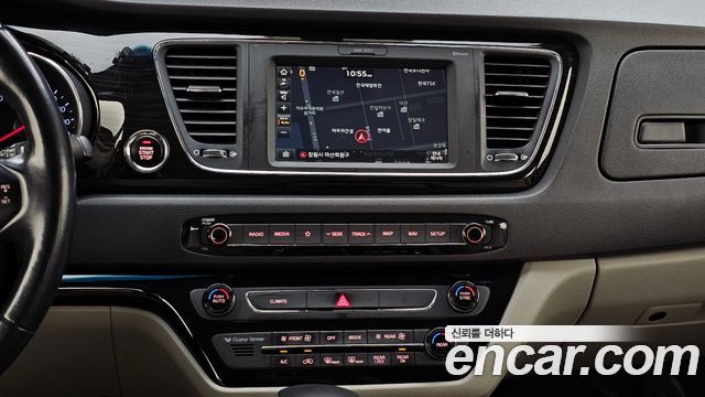 Kia Canival 2019 — photo 20