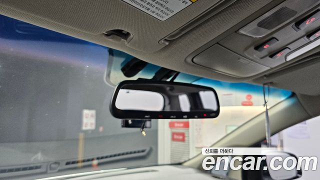 Kia Canival 2019 — photo 22