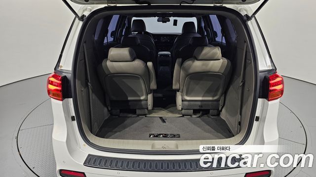 Kia Canival 2019 — photo 26
