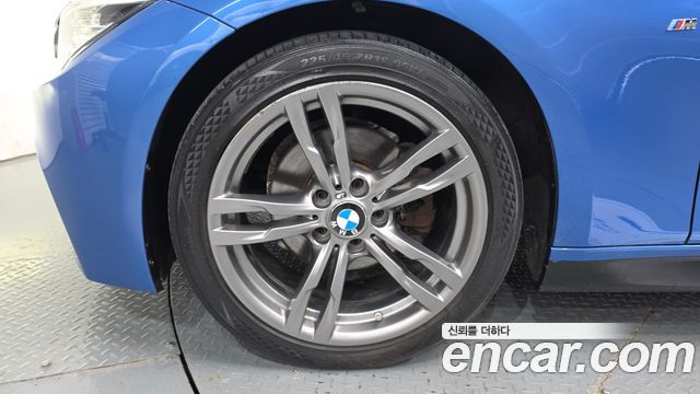 BMW 3-Series 2017 — photo 5
