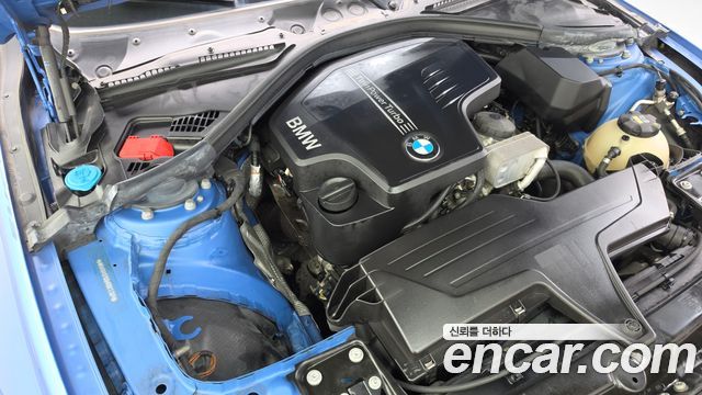 BMW 3-Series 2017 — photo 6