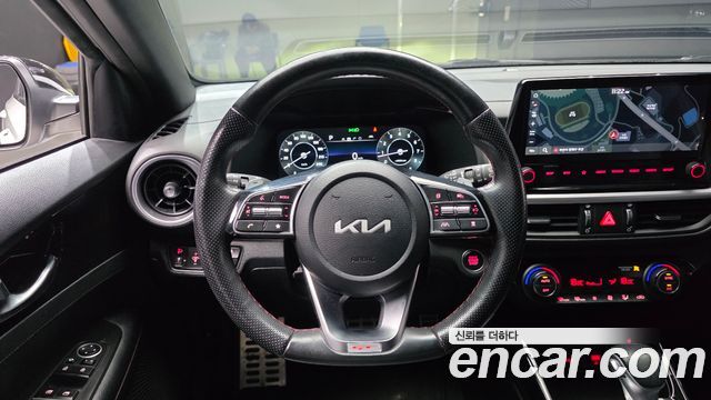 Kia K3 2022 — photo 19